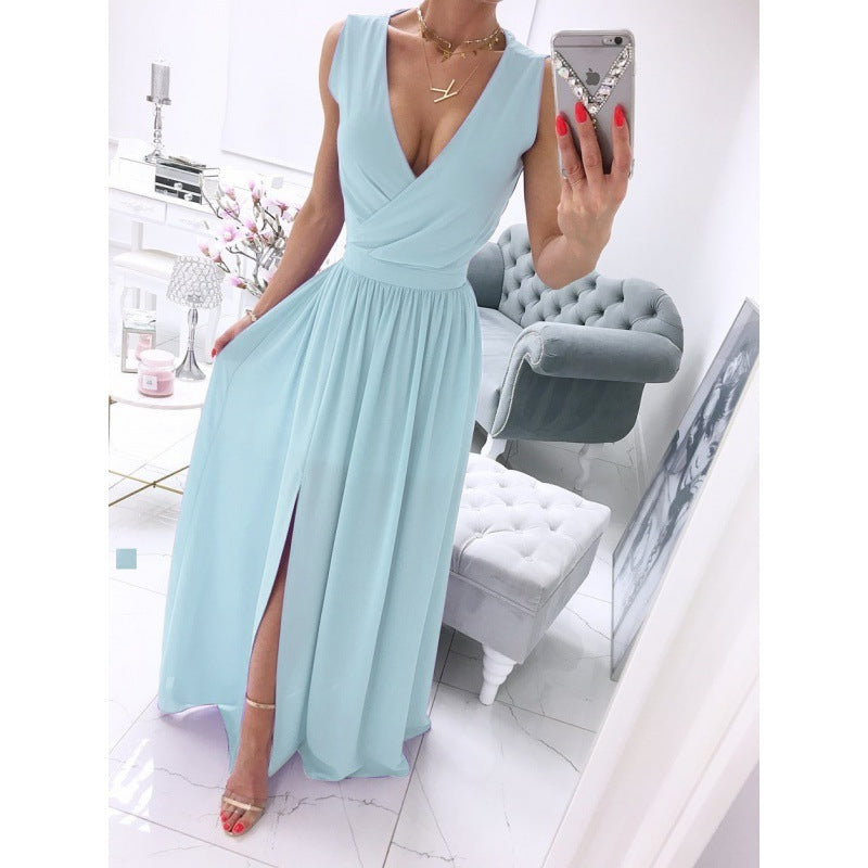 Vestido de verão comprido de verão sem mangas e com decote em V